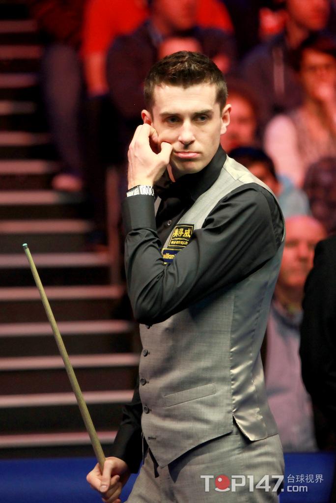 在场上的指 在场上的指