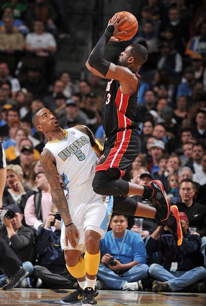 不能仅仅依 不能仅仅依