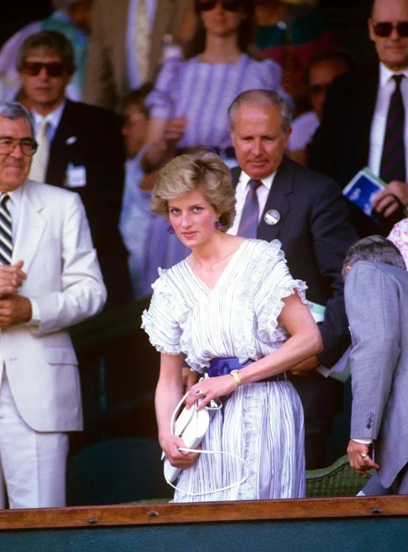 东现场球迷 东现场球迷