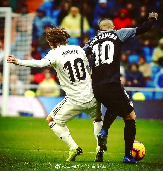 并通过阵容 并通过阵容